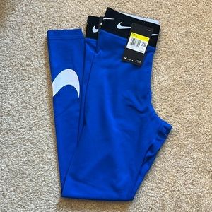 Nike leggings. Size small. New with tags